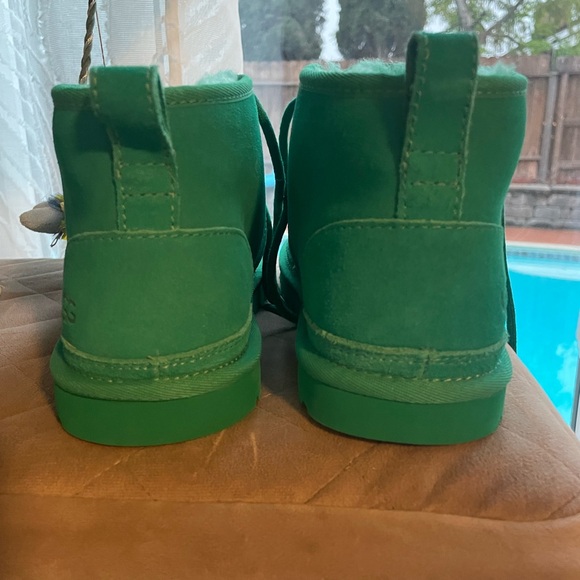 NEUMEL UGG Classic Emerald green Chukka boots - Picture 4 of 7